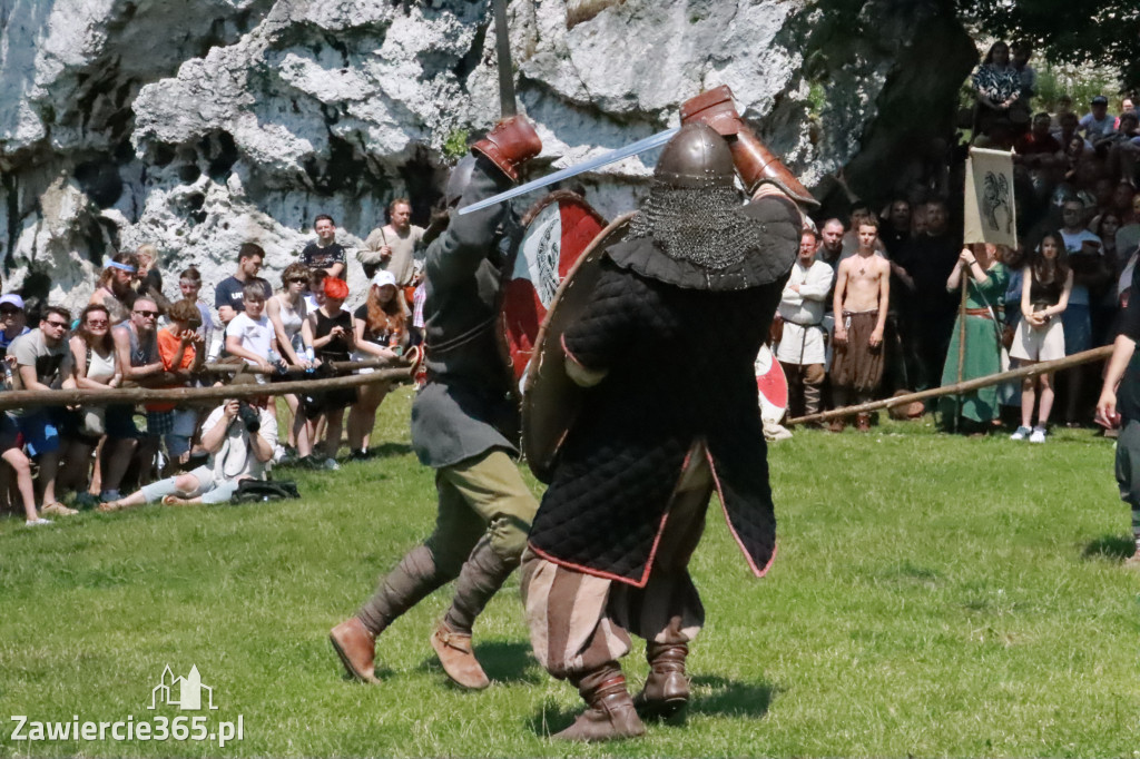 Fotorelacja: Finały Turnieju Bojowego Wojów - Zamek Ogrodzieniec.