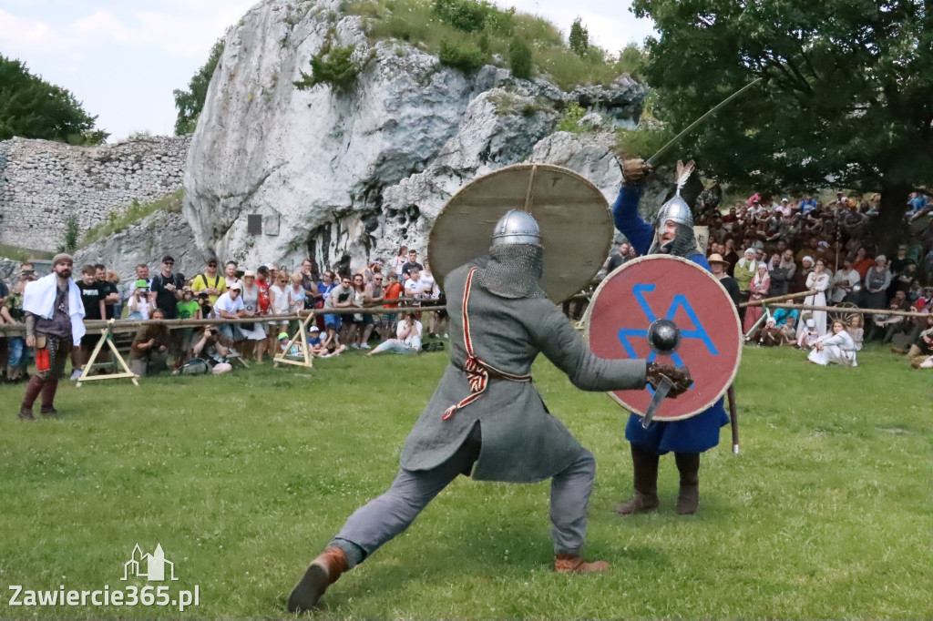 Fotorelacja: Finały Turnieju Bojowego Wojów - Zamek Ogrodzieniec.
