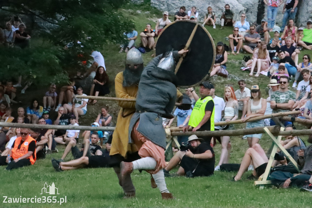 Fotorelacja: Finały Turnieju Bojowego Wojów - Zamek Ogrodzieniec.