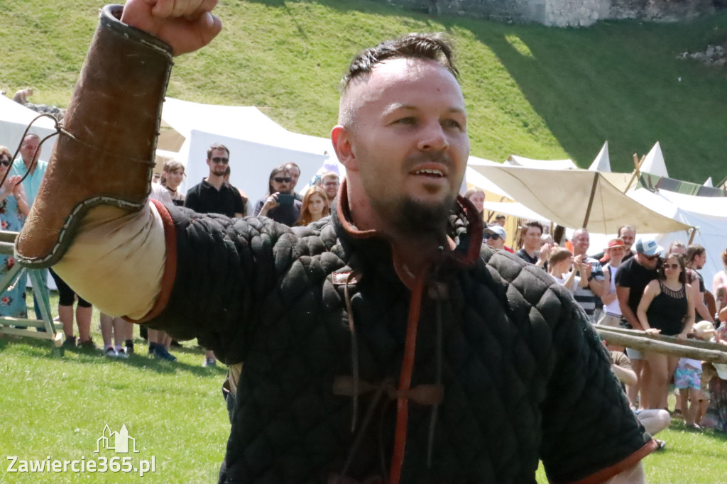 Fotorelacja: Finały Turnieju Bojowego Wojów - Zamek Ogrodzieniec.