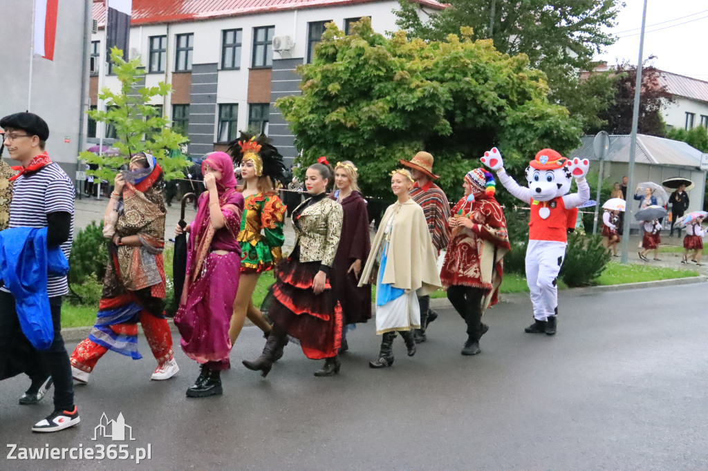 Fotorelacja: Święto Gminy Ogrodzieniec - Korowód