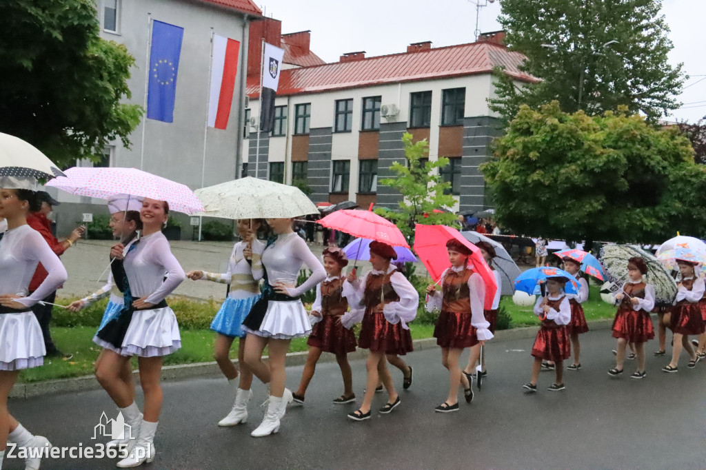 Fotorelacja: Święto Gminy Ogrodzieniec - Korowód