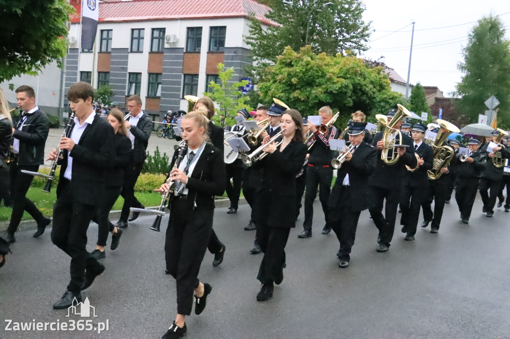 Fotorelacja: Święto Gminy Ogrodzieniec - Korowód