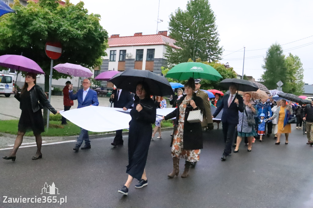 Fotorelacja: Święto Gminy Ogrodzieniec - Korowód