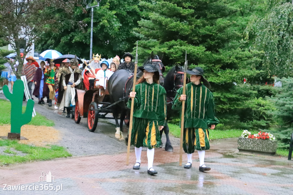 Fotorelacja: Święto Gminy Ogrodzieniec - Korowód