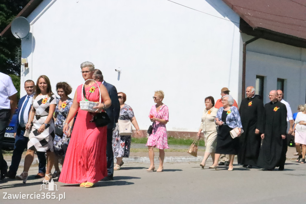 Irządze: Dożynki - Korowód - część oficjalna (1)