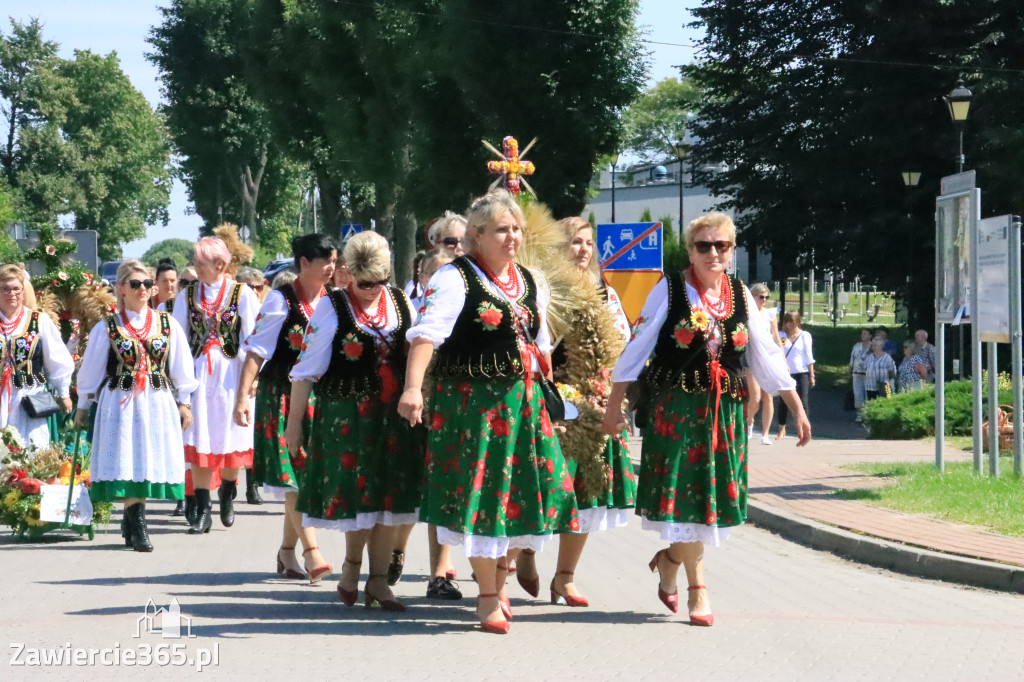 Irządze: Dożynki - Korowód - część oficjalna (1)