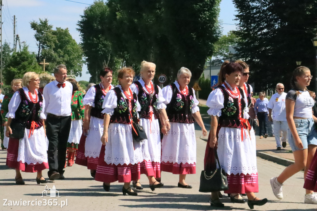 Irządze: Dożynki - Korowód - część oficjalna (1)