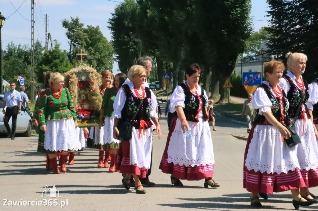 Irządze: Dożynki - Korowód - część oficjalna (1)