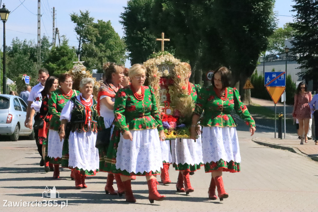 Irządze: Dożynki - Korowód - część oficjalna (1)