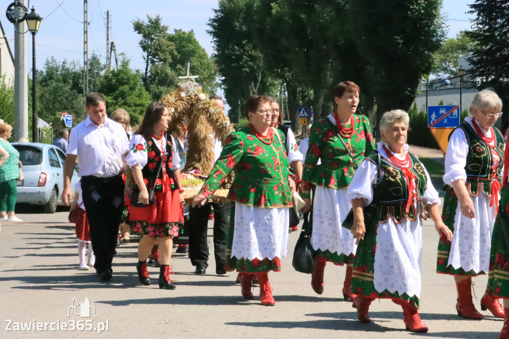 Irządze: Dożynki - Korowód - część oficjalna (1)