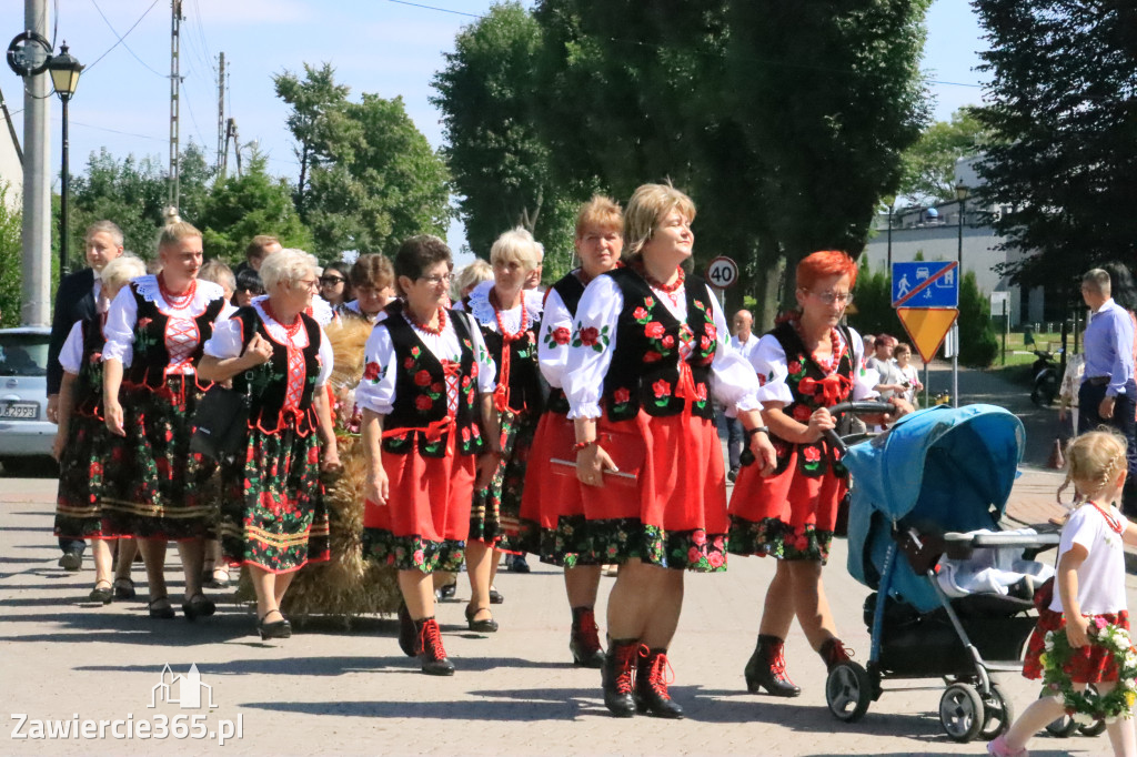 Irządze: Dożynki - Korowód - część oficjalna (1)