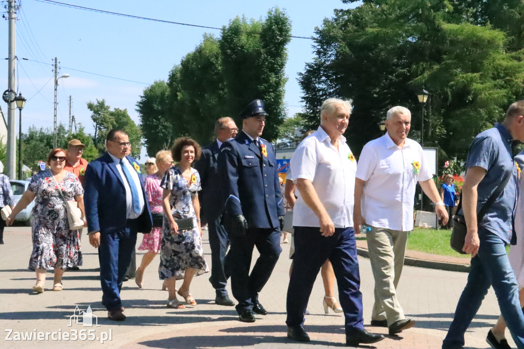 Irządze: Dożynki - Korowód - część oficjalna (1)