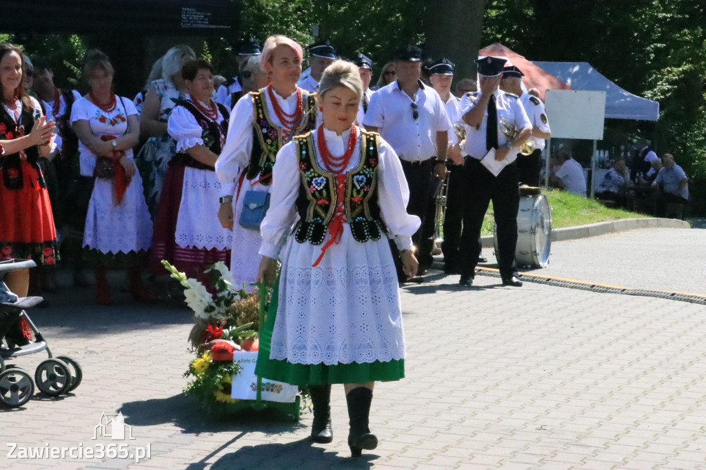 Irządze: Dożynki - Korowód - część oficjalna (1)