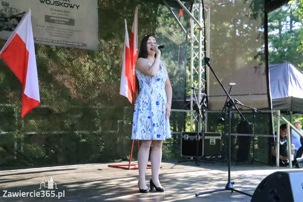 Fotorelacja: Piknik Militarny „SILNA BIAŁO-CZERWONA”