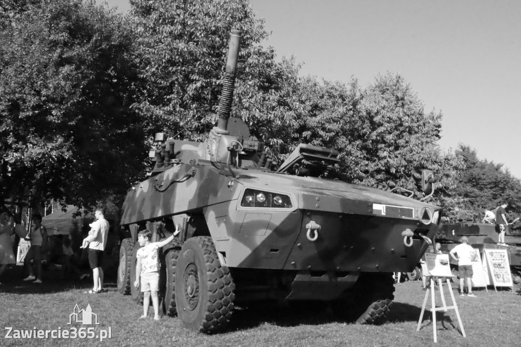 Fotorelacja: Piknik Militarny „SILNA BIAŁO-CZERWONA”