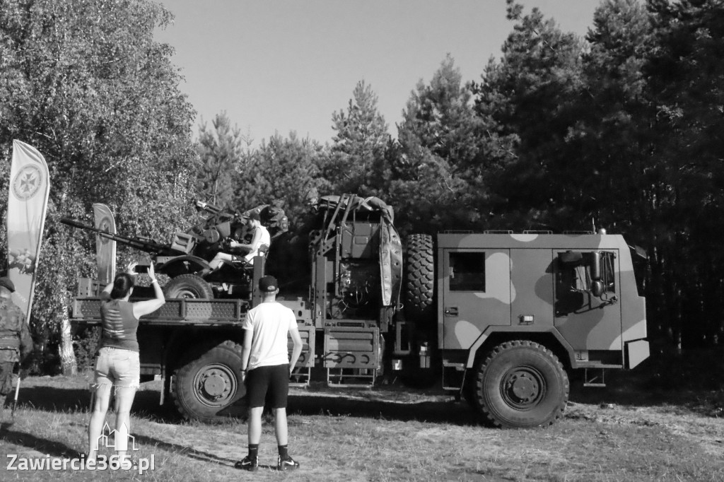 Fotorelacja: Piknik Militarny „SILNA BIAŁO-CZERWONA”