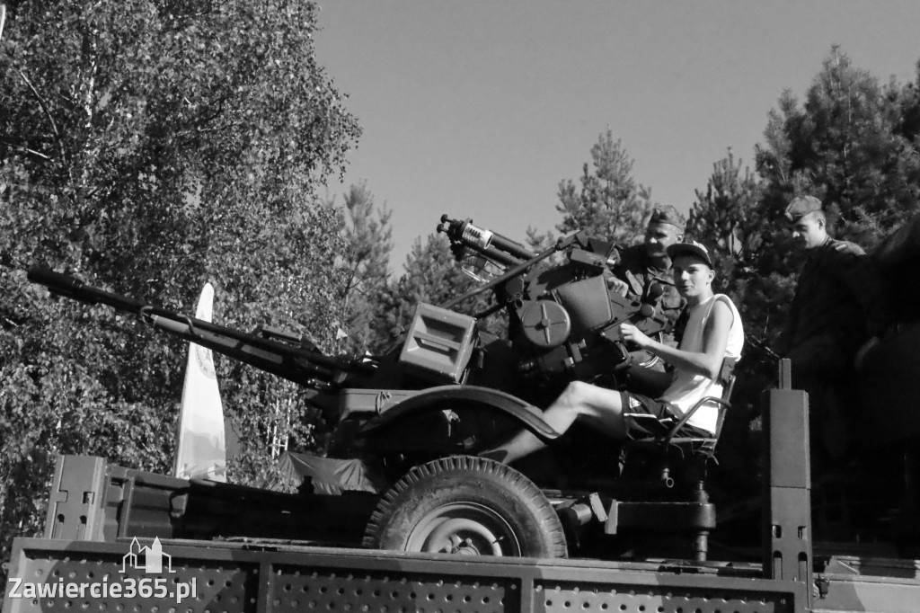 Fotorelacja: Piknik Militarny „SILNA BIAŁO-CZERWONA”