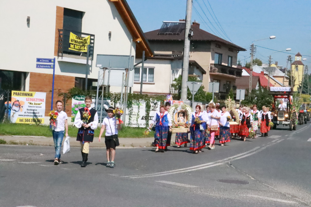 Fotorelacja: Parada Traktorów - Dożynki Kroczyce 2023r.