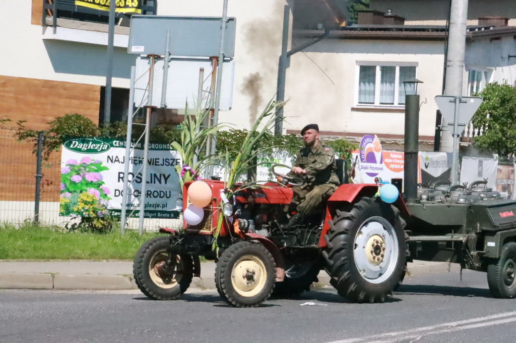 Fotorelacja: Parada Traktorów - Dożynki Kroczyce 2023r.