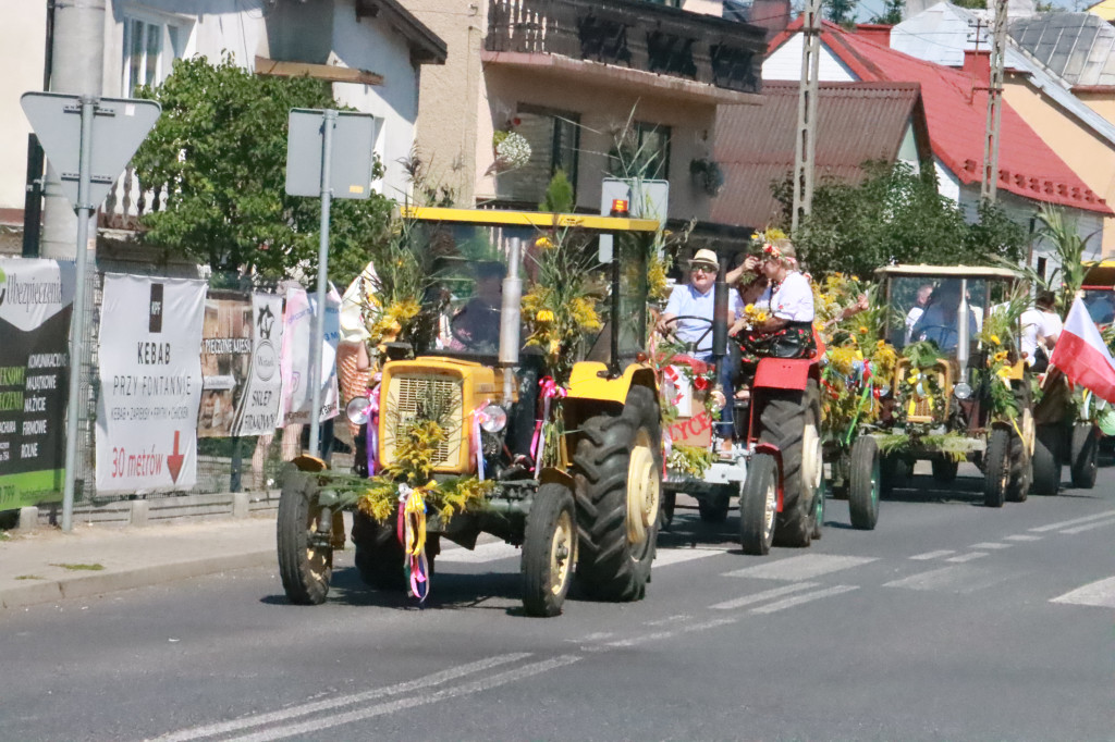 Fotorelacja: Parada Traktorów - Dożynki Kroczyce 2023r.