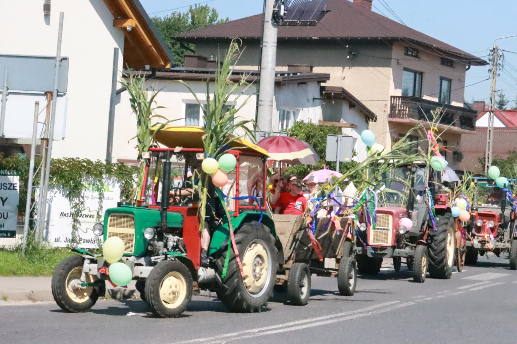 Fotorelacja: Parada Traktorów - Dożynki Kroczyce 2023r.