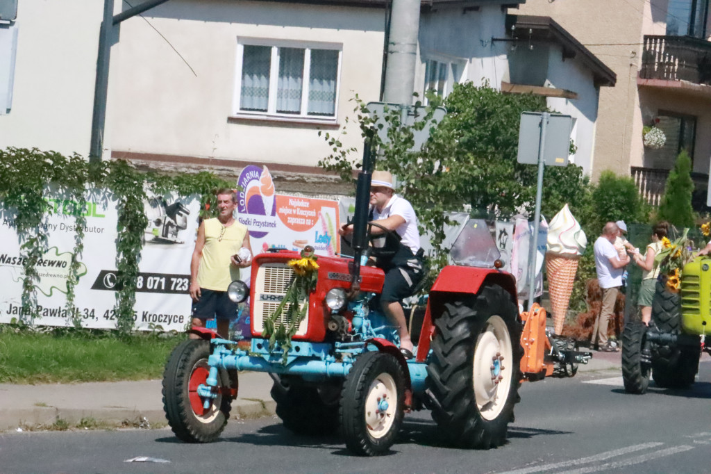 Fotorelacja: Parada Traktorów - Dożynki Kroczyce 2023r.