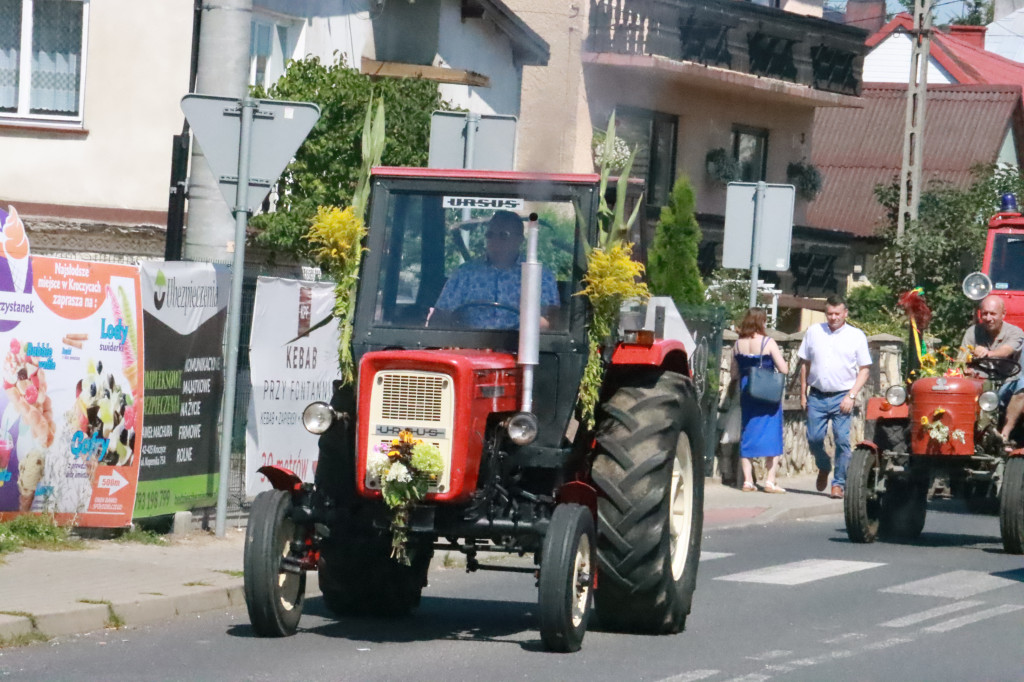 Fotorelacja: Parada Traktorów - Dożynki Kroczyce 2023r.