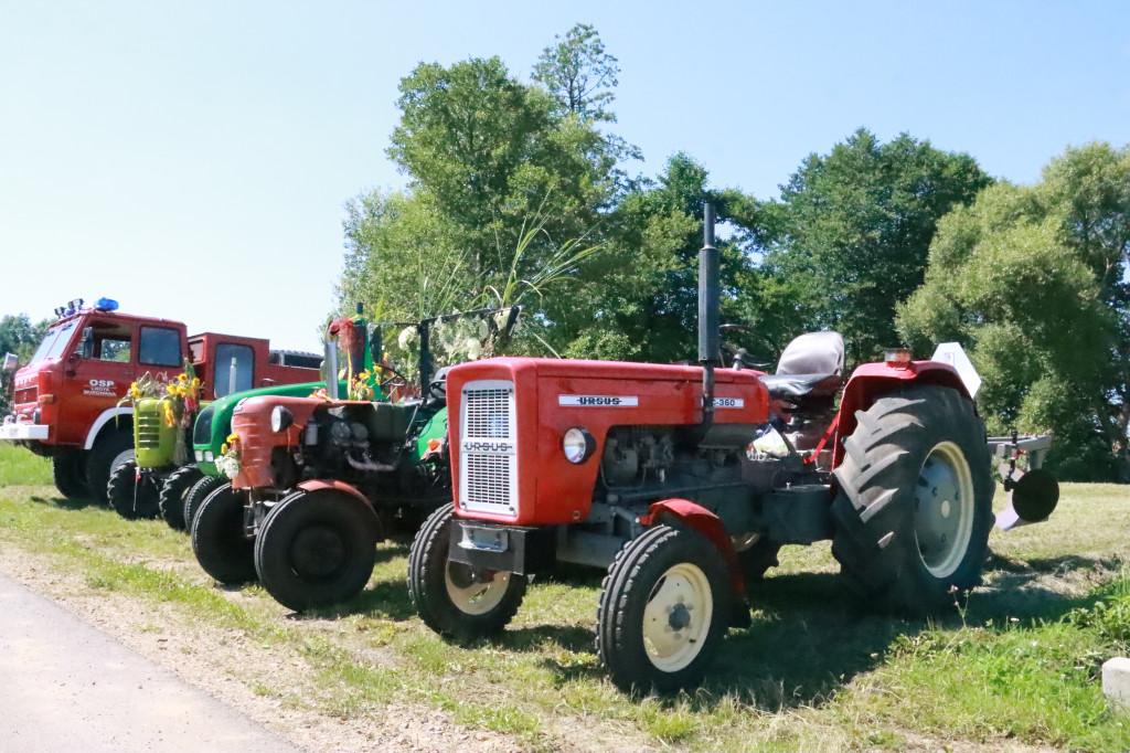 Fotorelacja: Parada Traktorów - Dożynki Kroczyce 2023r.