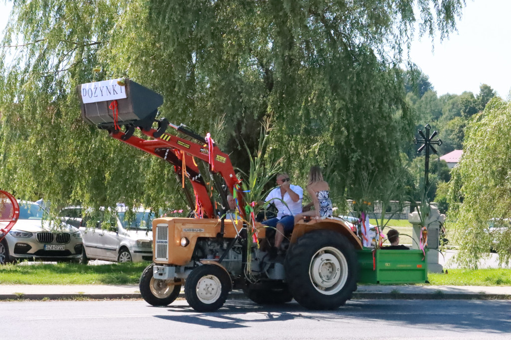 Fotorelacja: Parada Traktorów - Dożynki Kroczyce 2023r.