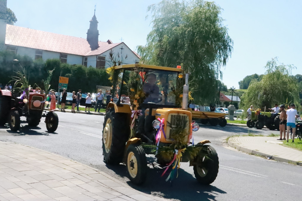 Fotorelacja: Parada Traktorów - Dożynki Kroczyce 2023r.