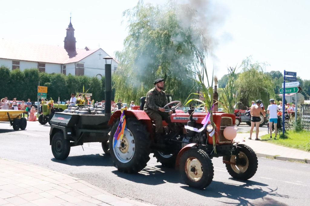 Fotorelacja: Parada Traktorów - Dożynki Kroczyce 2023r.