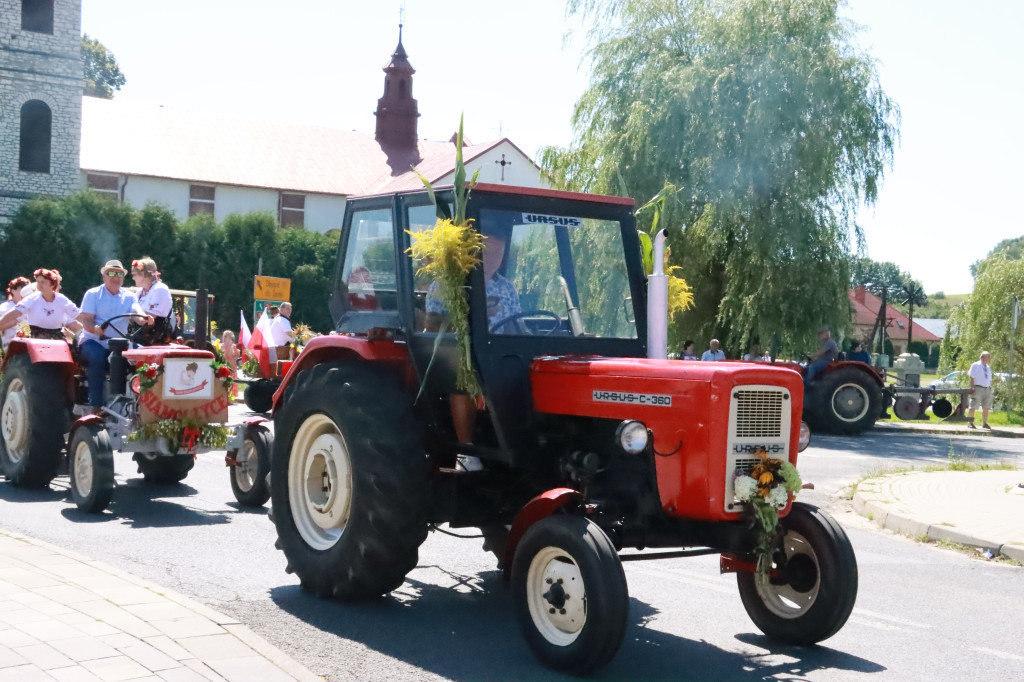 Fotorelacja: Parada Traktorów - Dożynki Kroczyce 2023r.