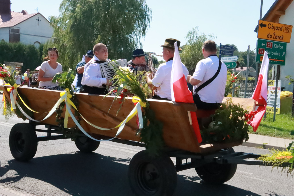 Fotorelacja: Parada Traktorów - Dożynki Kroczyce 2023r.