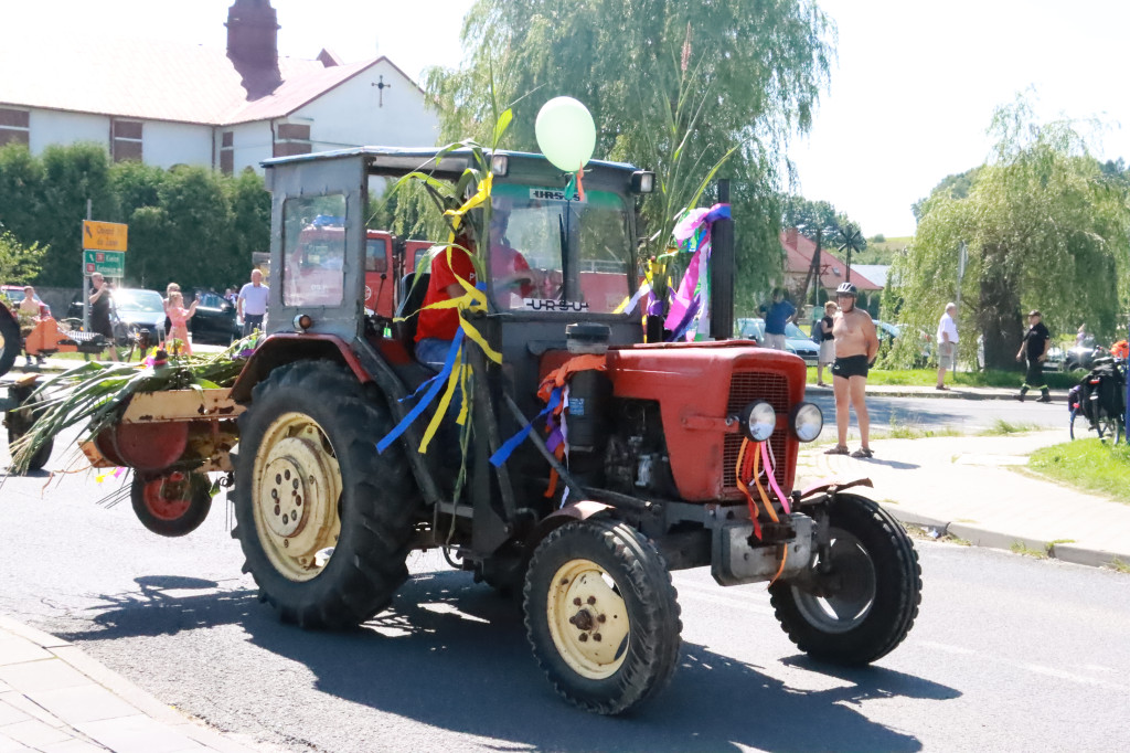 Fotorelacja: Parada Traktorów - Dożynki Kroczyce 2023r.