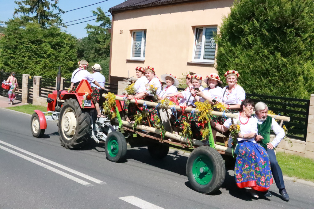 Fotorelacja: Parada Traktorów - Dożynki Kroczyce 2023r.