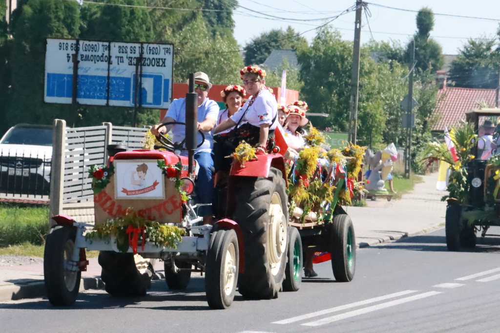 Fotorelacja: Parada Traktorów - Dożynki Kroczyce 2023r.