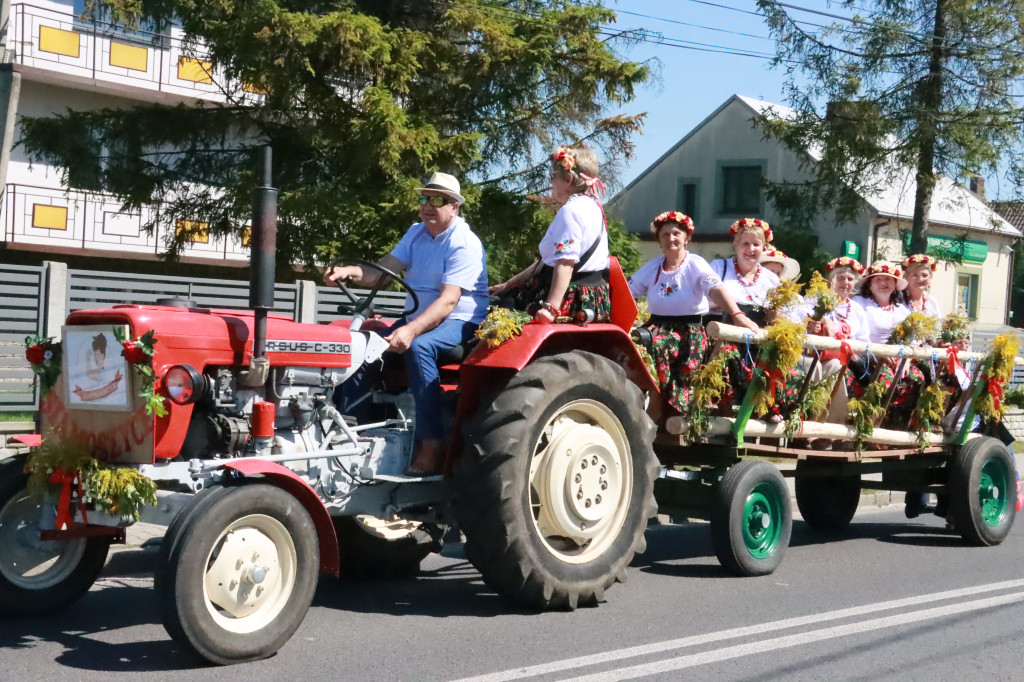 Fotorelacja: Parada Traktorów - Dożynki Kroczyce 2023r.