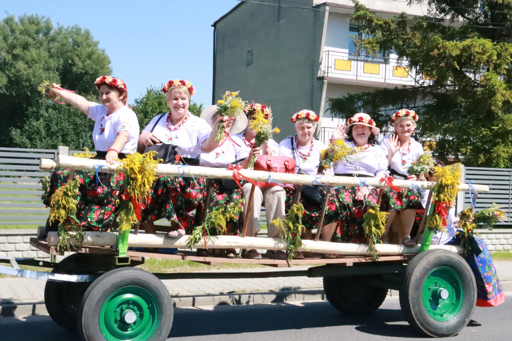 Fotorelacja: Parada Traktorów - Dożynki Kroczyce 2023r.