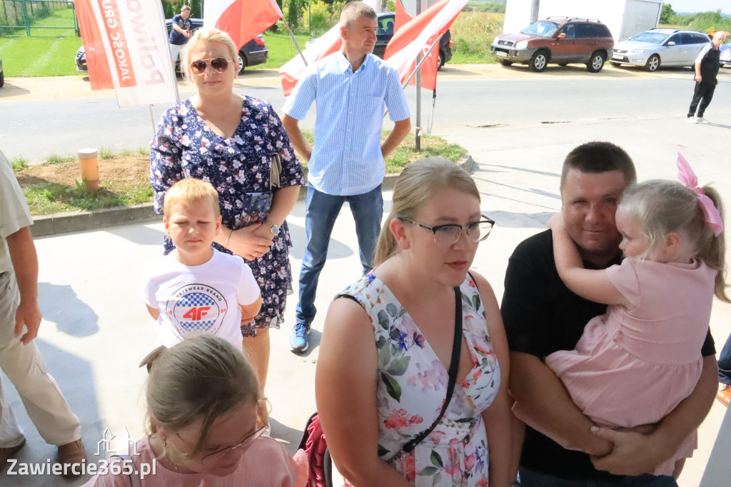 Fotorelacja: otwarcia stacji Paliw BAQ w Żarnowcu