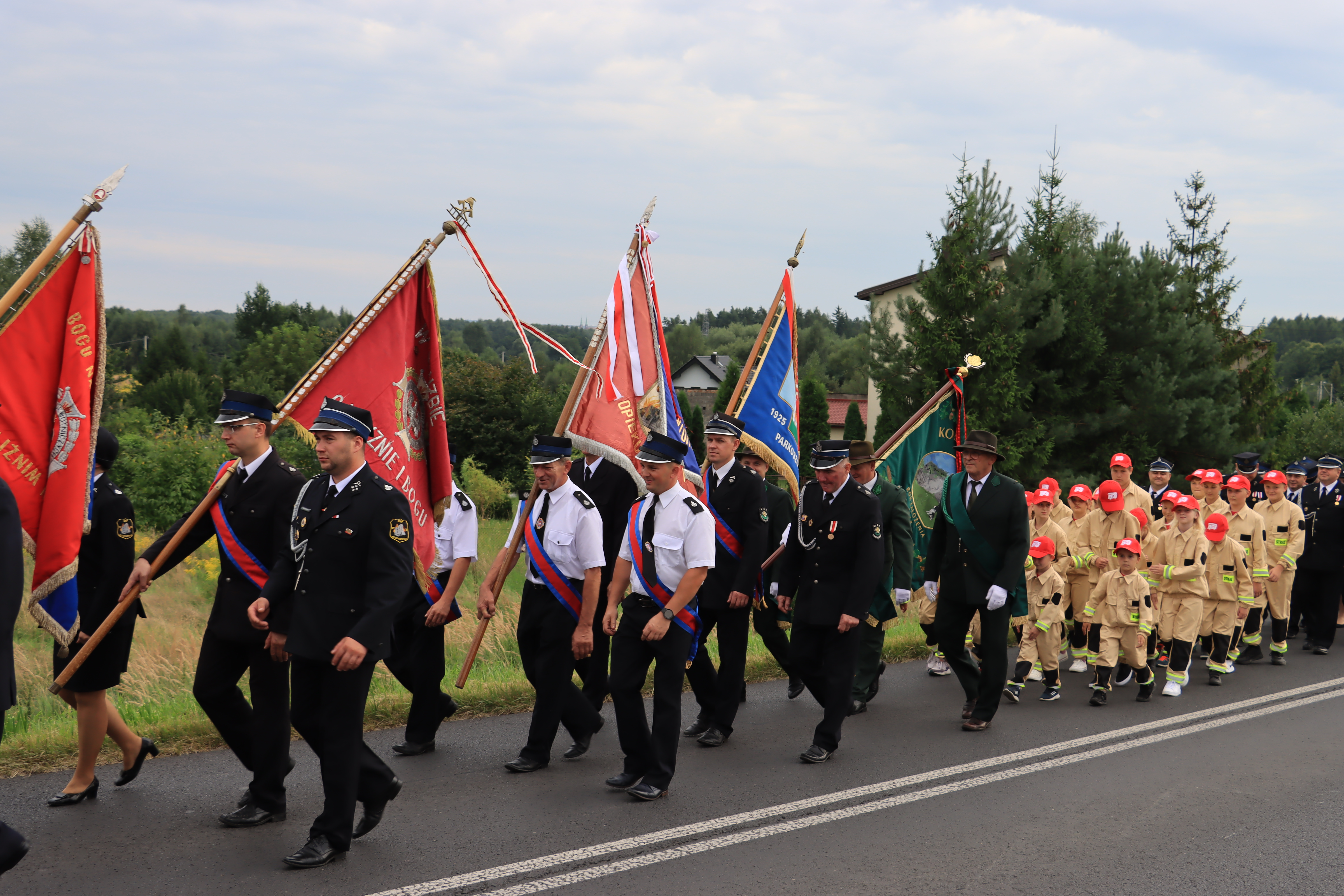Fotorelacja: 100-lecie OSP Rudniki - część oficjalna 1