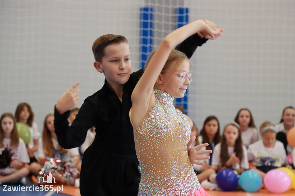 Fotorelacja: Uroczystość Otwarcia Hali Sportowej przy SP9 w Zawierciu.