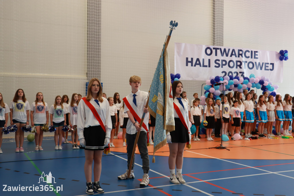 Fotorelacja: Uroczystość Otwarcia Hali Sportowej przy SP9 w Zawierciu.