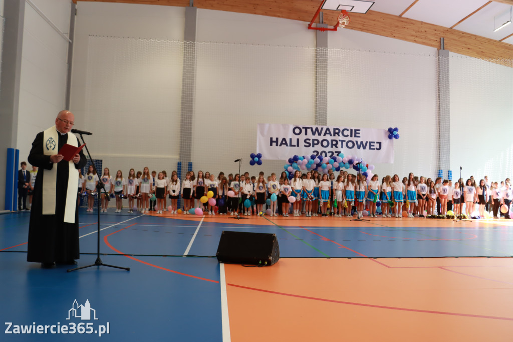 Fotorelacja: Uroczystość Otwarcia Hali Sportowej przy SP9 w Zawierciu.