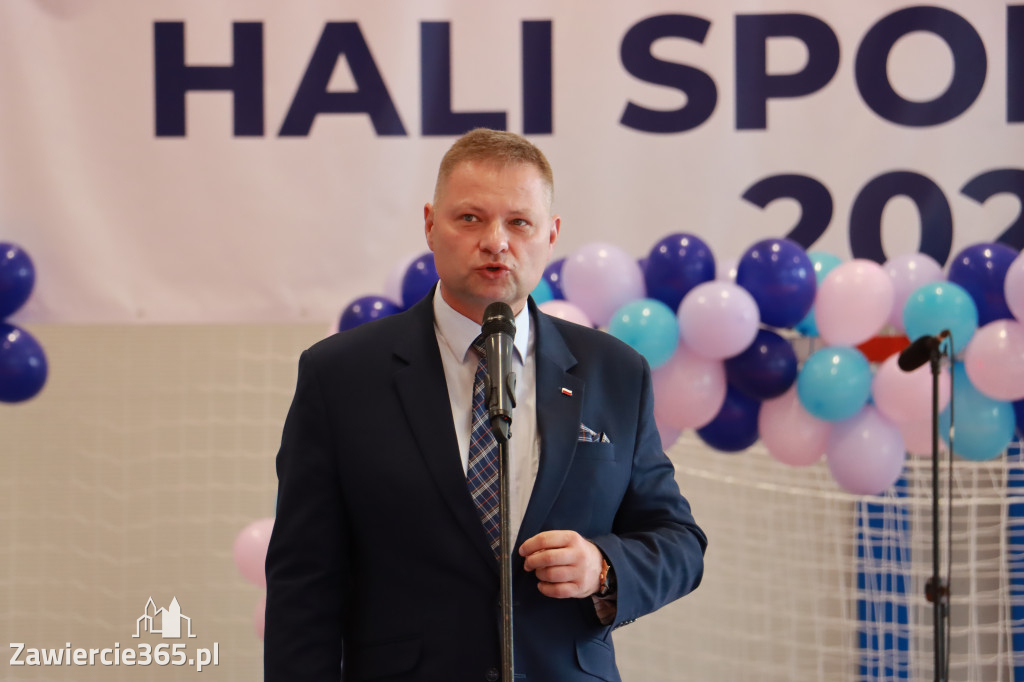 Fotorelacja: Uroczystość Otwarcia Hali Sportowej przy SP9 w Zawierciu.