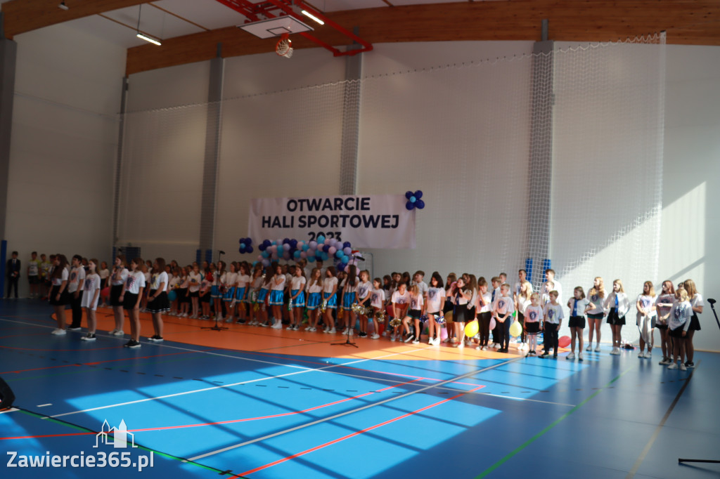 Fotorelacja: Uroczystość Otwarcia Hali Sportowej przy SP9 w Zawierciu.