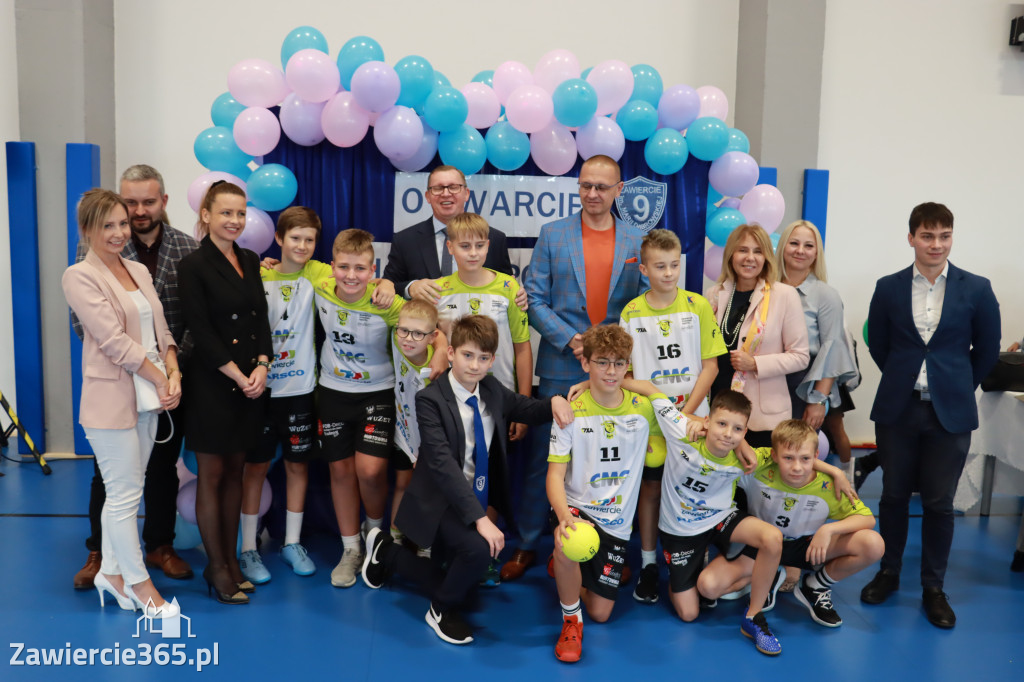 Fotorelacja: Uroczystość Otwarcia Hali Sportowej przy SP9 w Zawierciu.