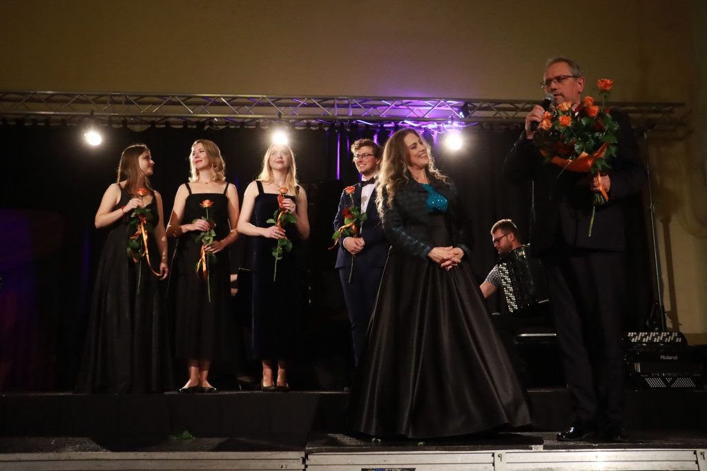Fotorelacja: Koncert z dedykacją, Filharmonia Jurajska Zawiercie.