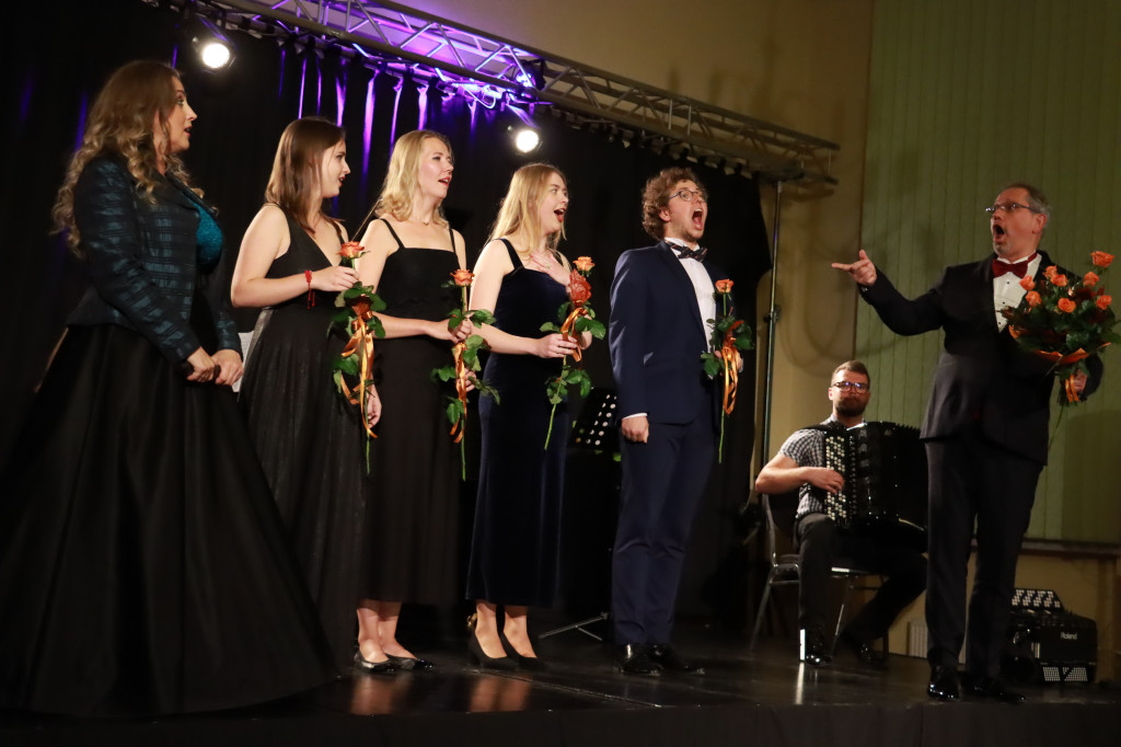 Fotorelacja: Koncert z dedykacją, Filharmonia Jurajska Zawiercie.