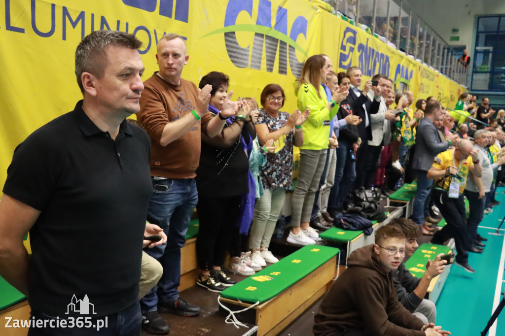 Aluron CMC Warta Zawiercie pokonała  Exact Systems Hemarpol Częstochowa 3:0.